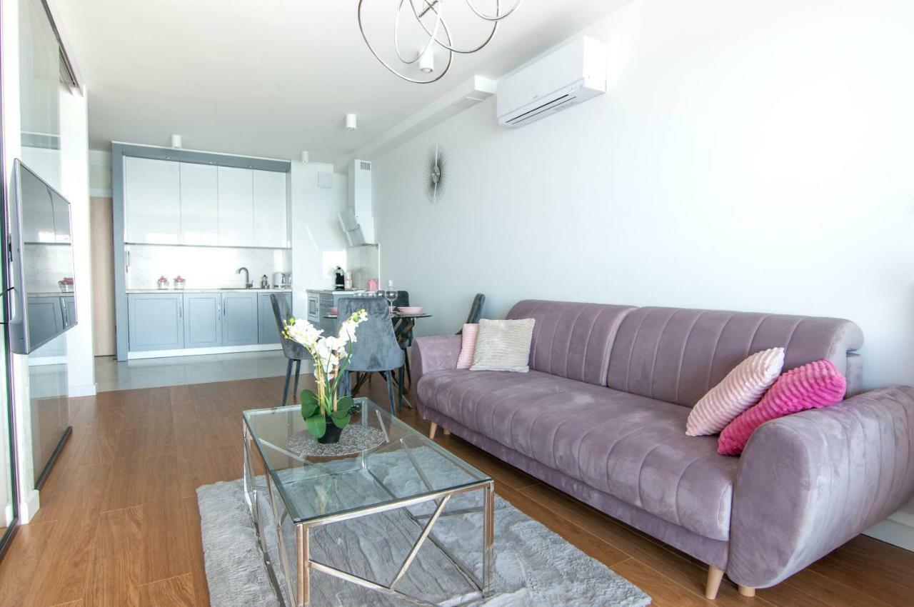 Apartament Sailor Z Widokiem Na Morze - Nadmorski Luksus Ustronie Morskie Exterior photo